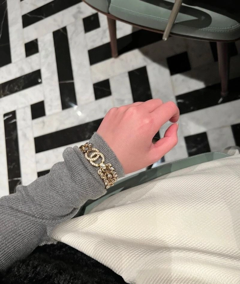 Chanel Bracelets Contemporary 229293