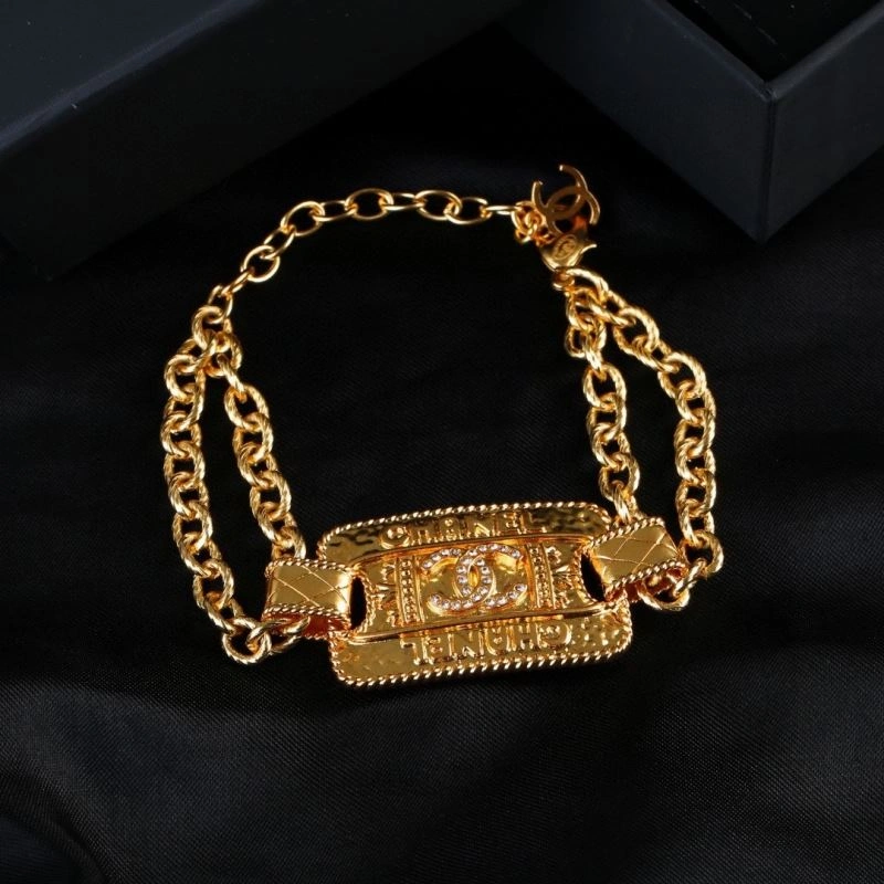 EasyCare Chanel Bracelets 229356