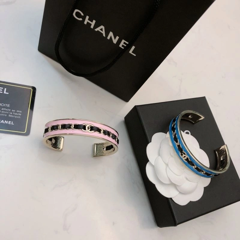 Tailored Chanel Bracelets 229291