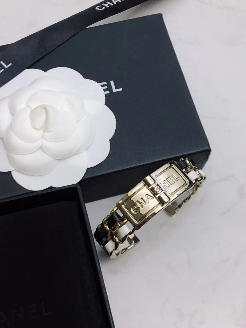 Chanel Bracelets SoftTouch 229304