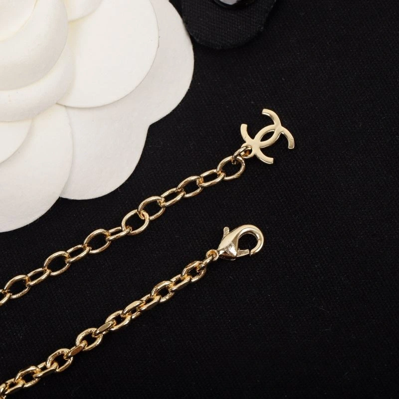 Casual Chanel Bracelets 229378