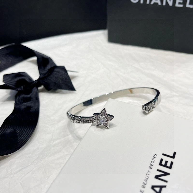 Neat Chanel Bracelets 229319