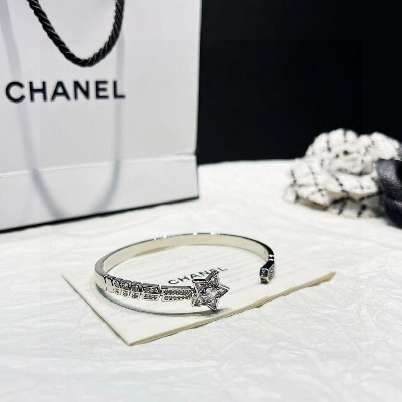 Neat Chanel Bracelets 229319