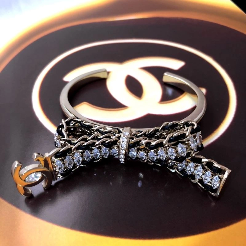 Thermal Chanel Bracelets 228415
