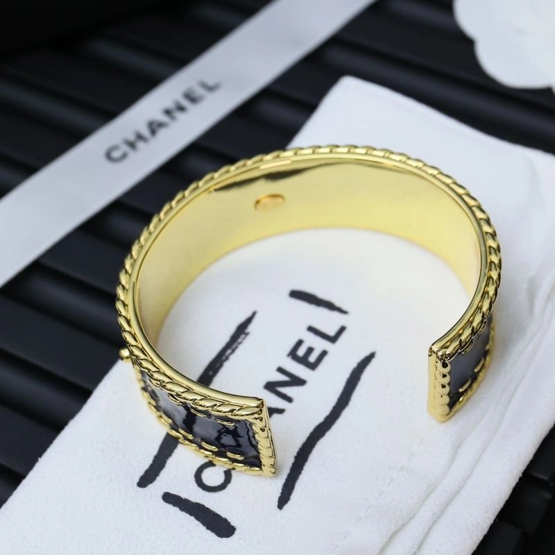 UrbanStyle Chanel Bracelets 228453