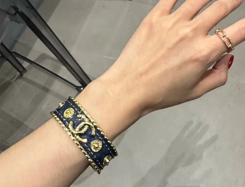 UrbanStyle Chanel Bracelets 228453