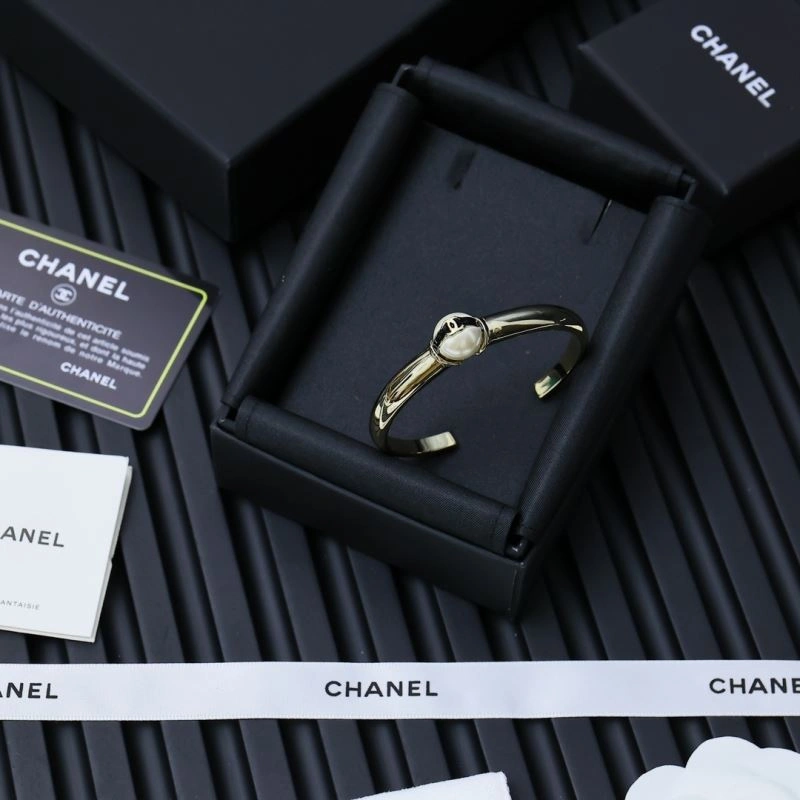 Colorful Chanel Bracelets 228410