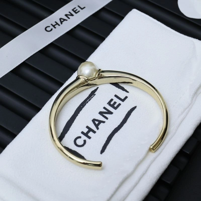 Colorful Chanel Bracelets 228410