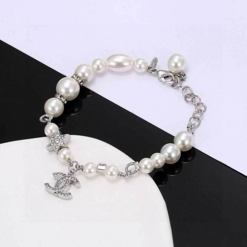 Chanel Bracelets Contemporary 228405