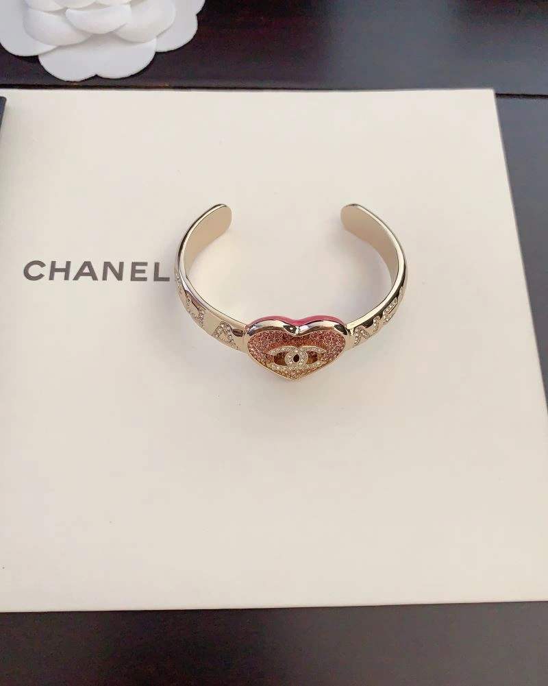 Classic Chanel Bracelets 228432