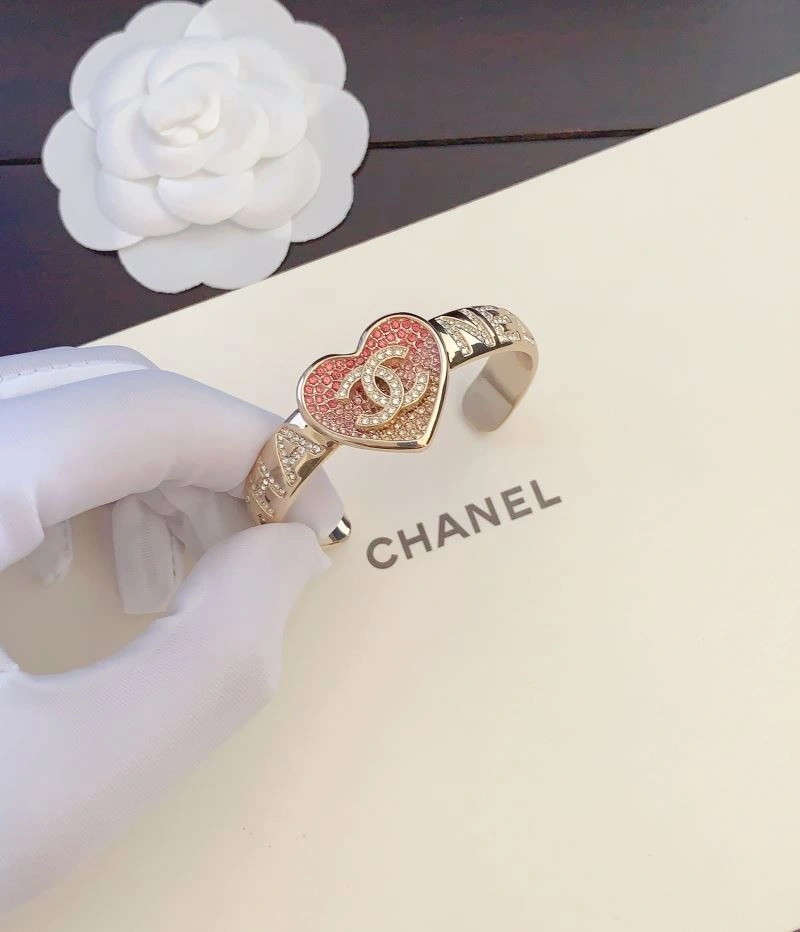 Classic Chanel Bracelets 228432