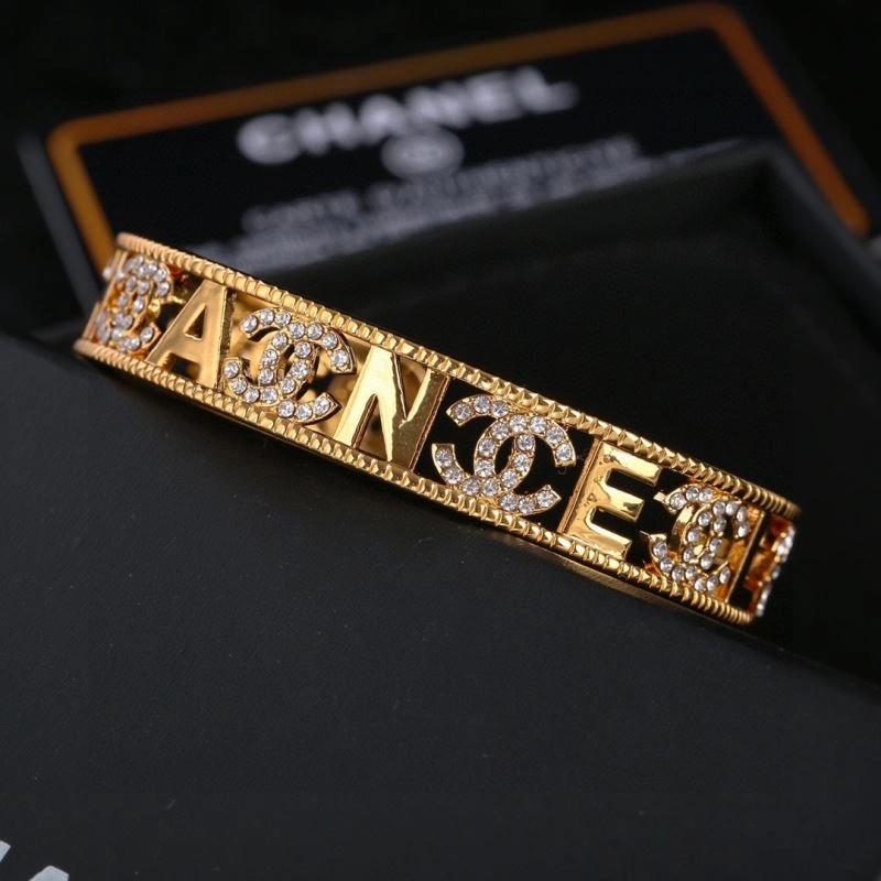 Chanel Bracelets Reliable 228425