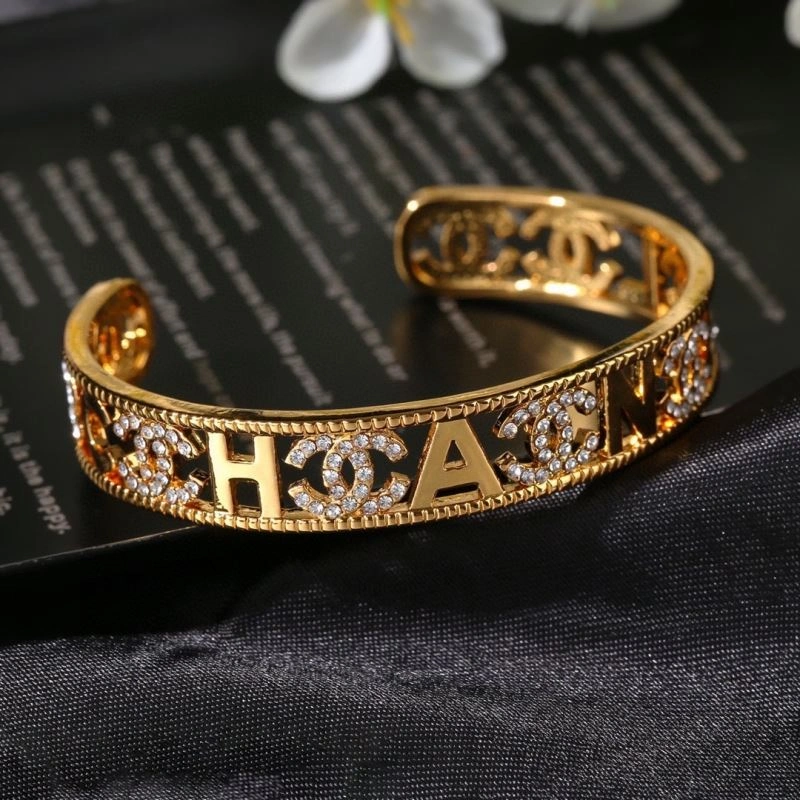Chanel Bracelets Reliable 228425