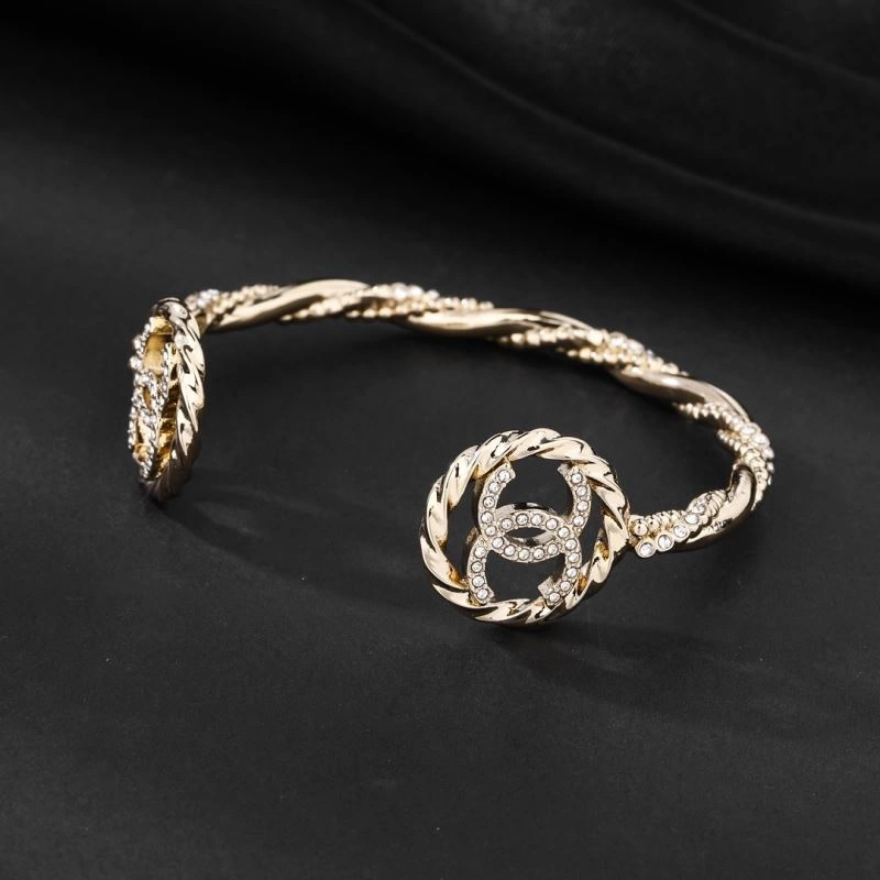 NewStyle Chanel Bracelets 228448