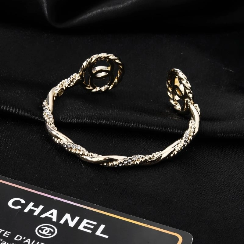 NewStyle Chanel Bracelets 228448