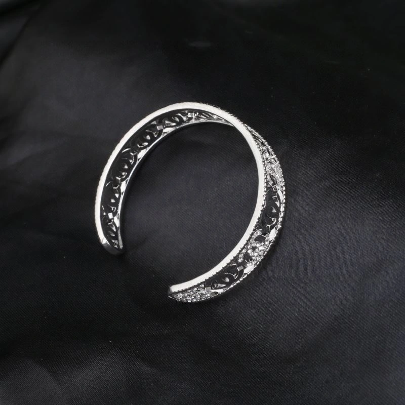 Resilient Chanel Bracelets 228393
