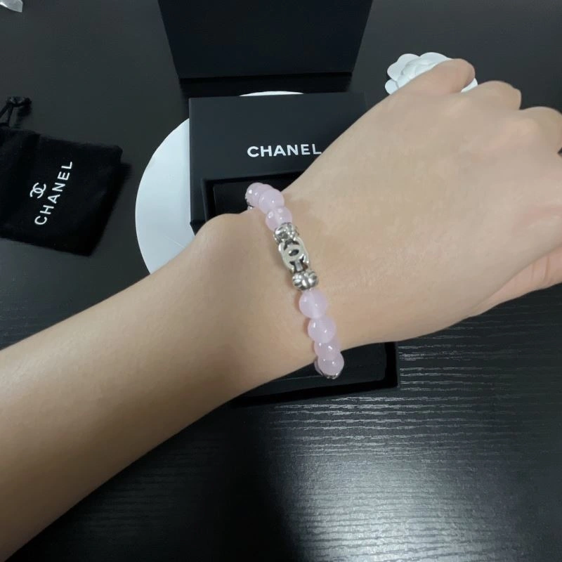Timeless Chanel Bracelets 228404