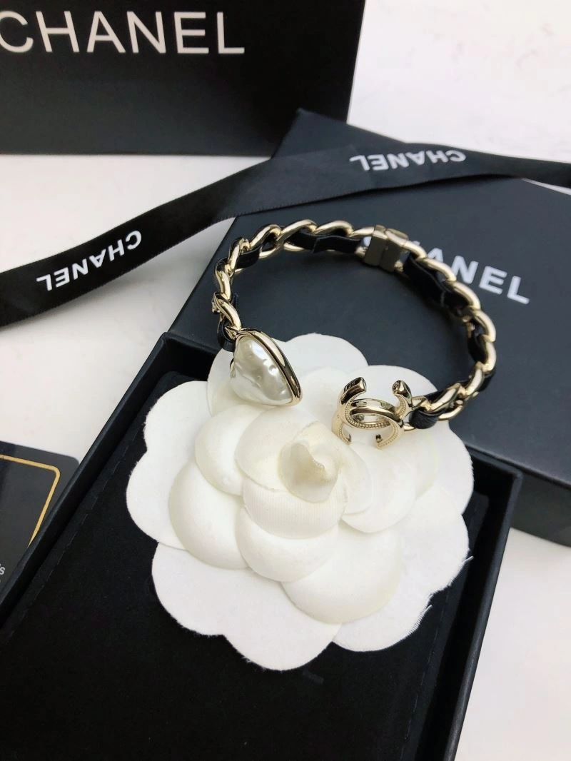 Chanel Bracelets Refined 228387
