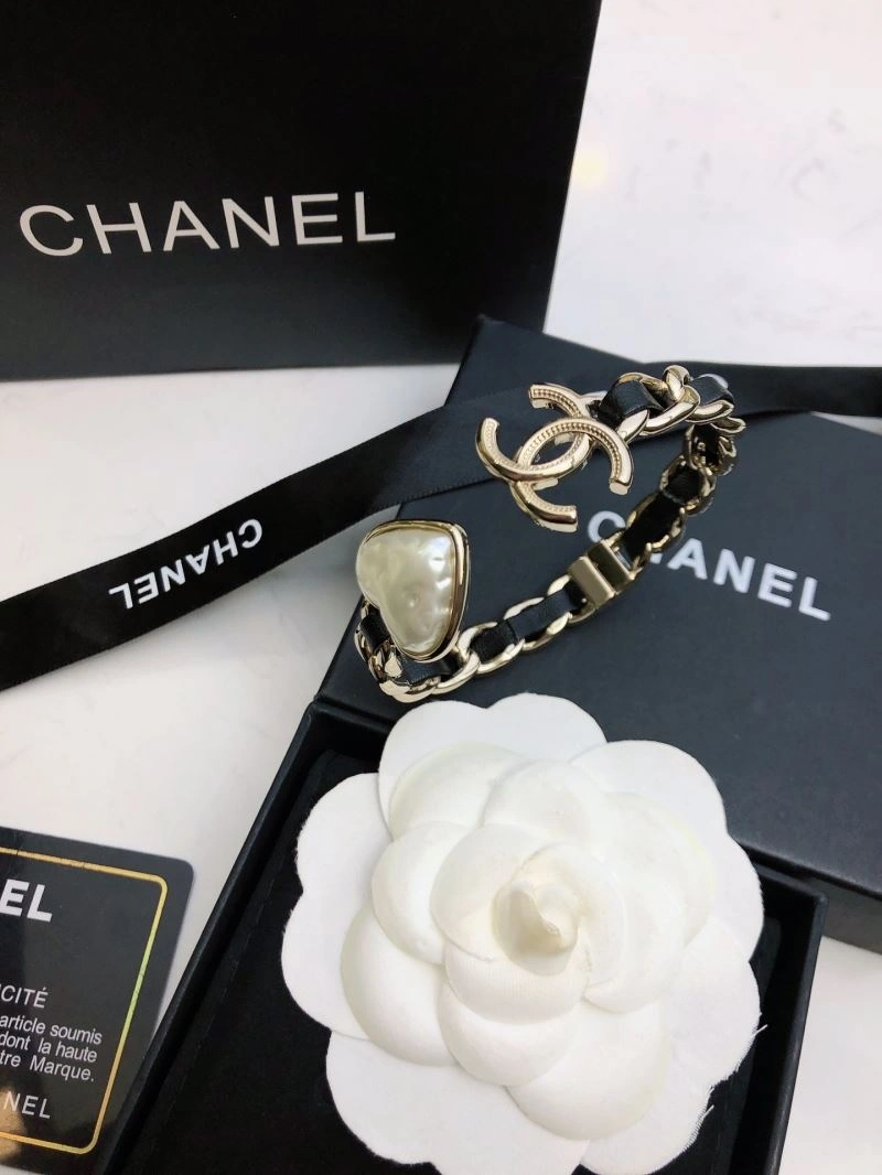 Chanel Bracelets Refined 228387