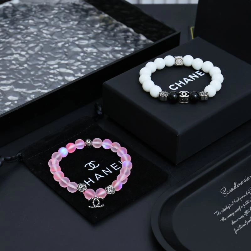 Compact Chanel Bracelets 228392
