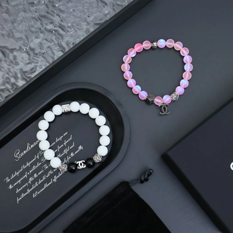 Compact Chanel Bracelets 228392