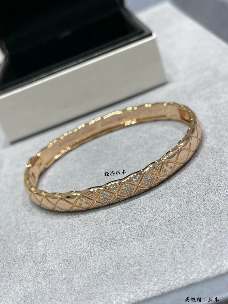 Sleek Chanel Bracelets 228433