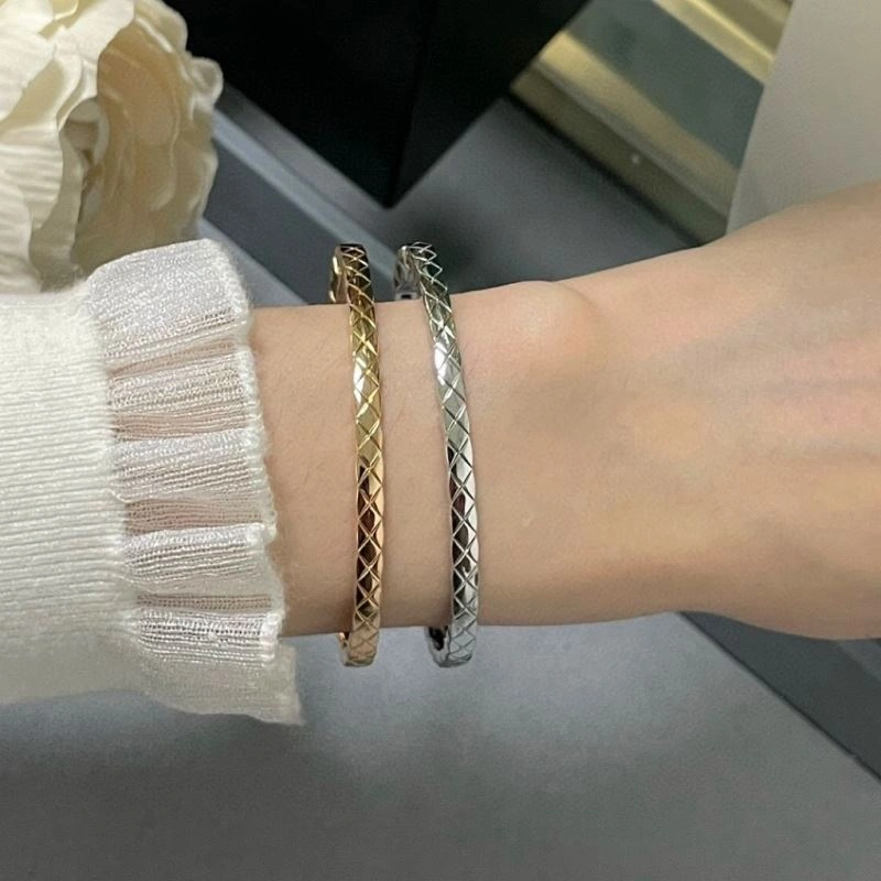 Versatile Chanel Bracelets 228475