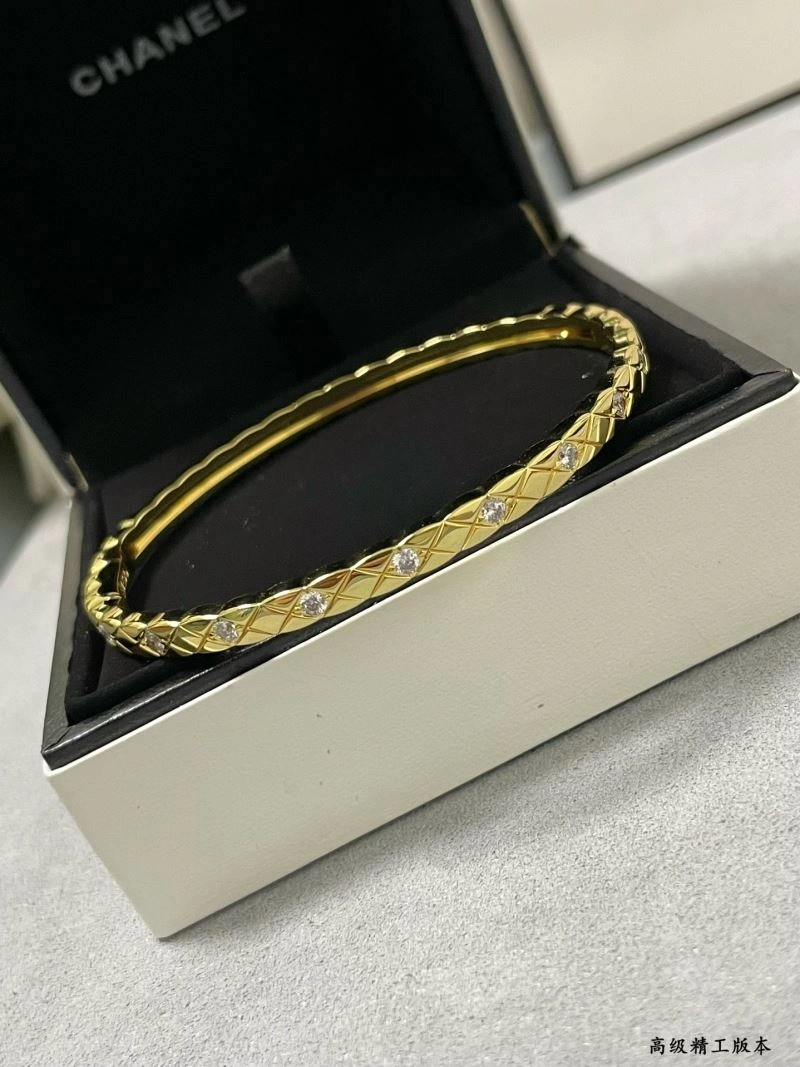 Casual Chanel Bracelets 228372