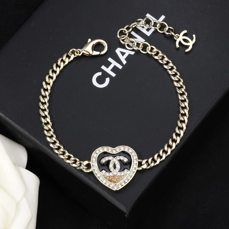 Chanel Bracelets Snug 228378