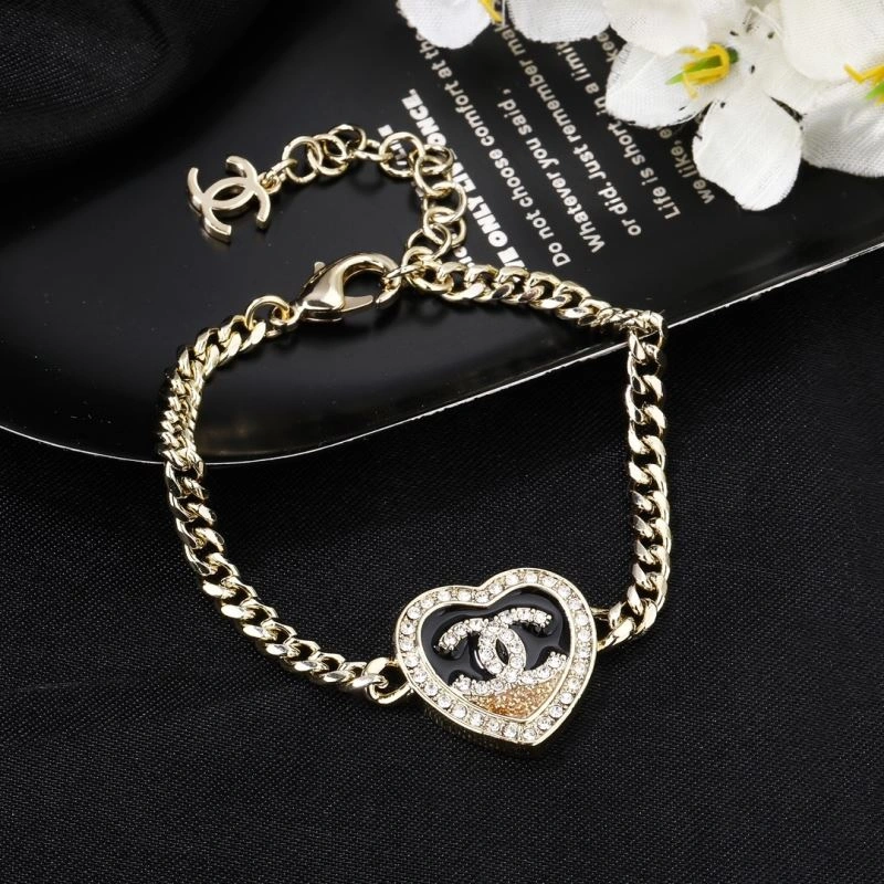 Chanel Bracelets Snug 228378