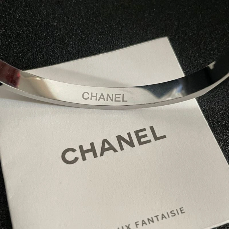 MultiPurpose Chanel Bracelets 228361