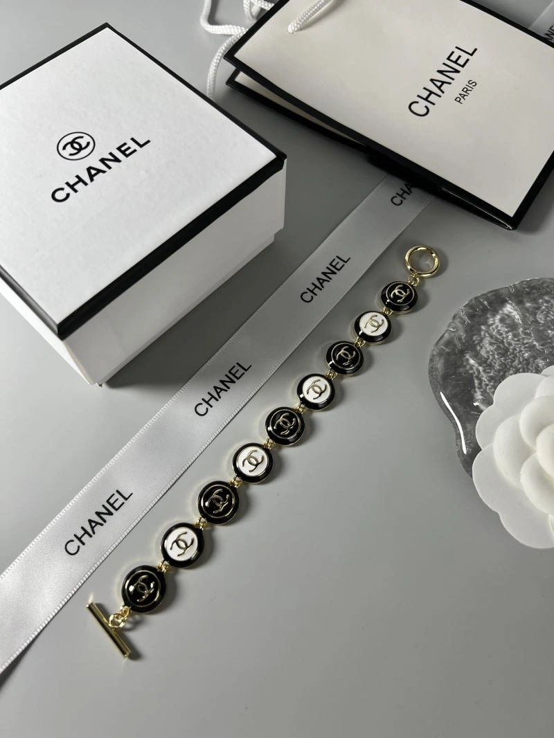 Chanel Bracelets Durable 228354