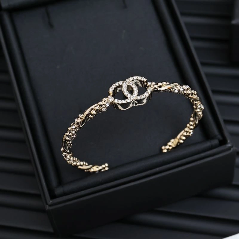 Durable Chanel Bracelets 228352
