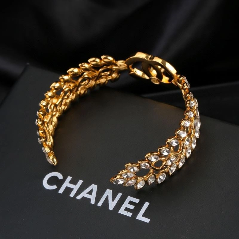 Chanel Bracelets Contemporary 228355
