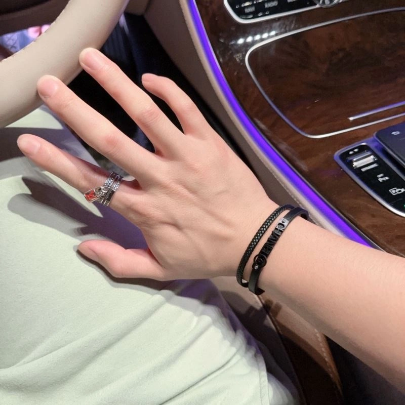 Chanel Bracelets Bright 228382
