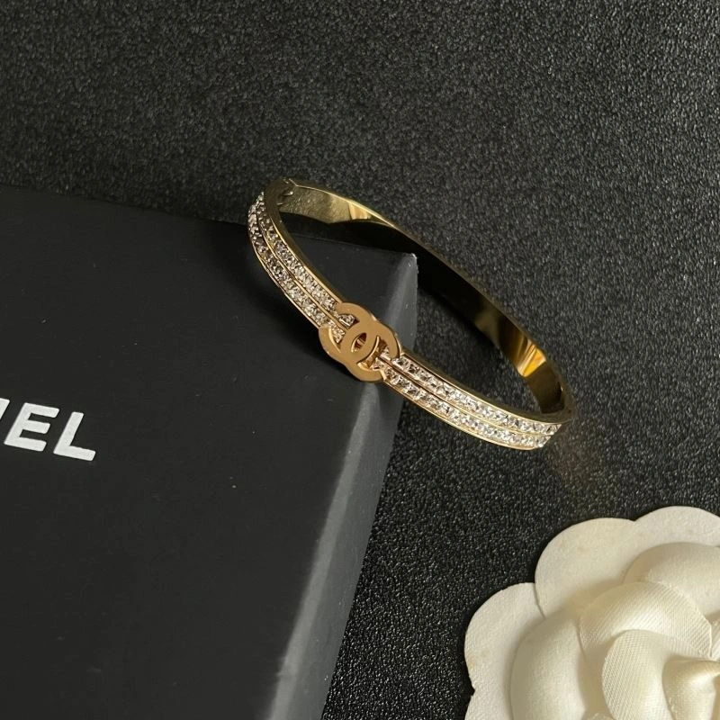 Chanel Bracelets Lightweight 226477