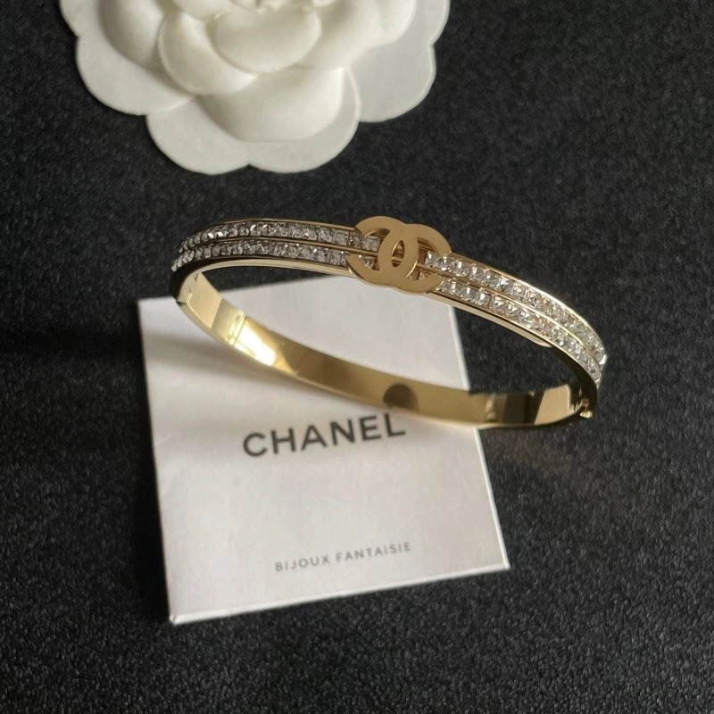 Chanel Bracelets Lightweight 226477