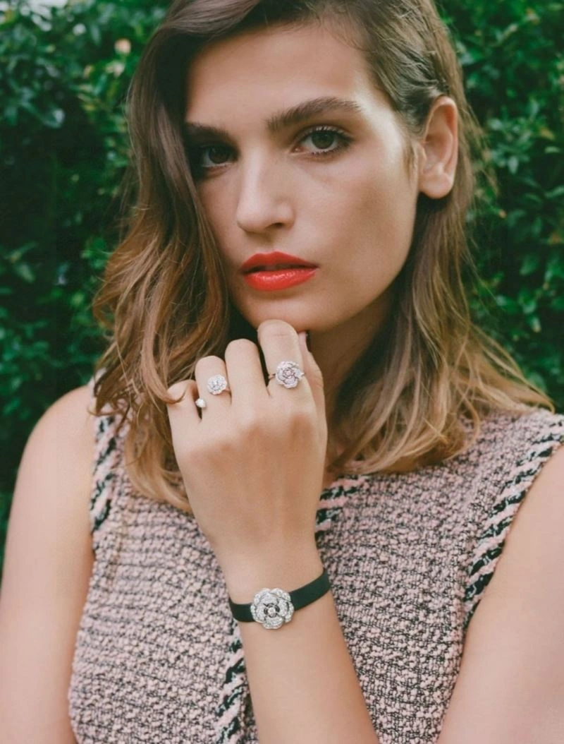 Chanel Bracelets Elegant 226456