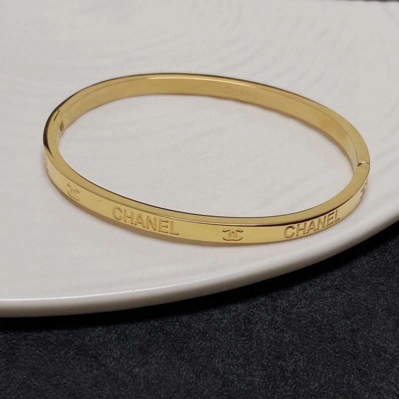 WellDesigned Chanel Bracelets 226434