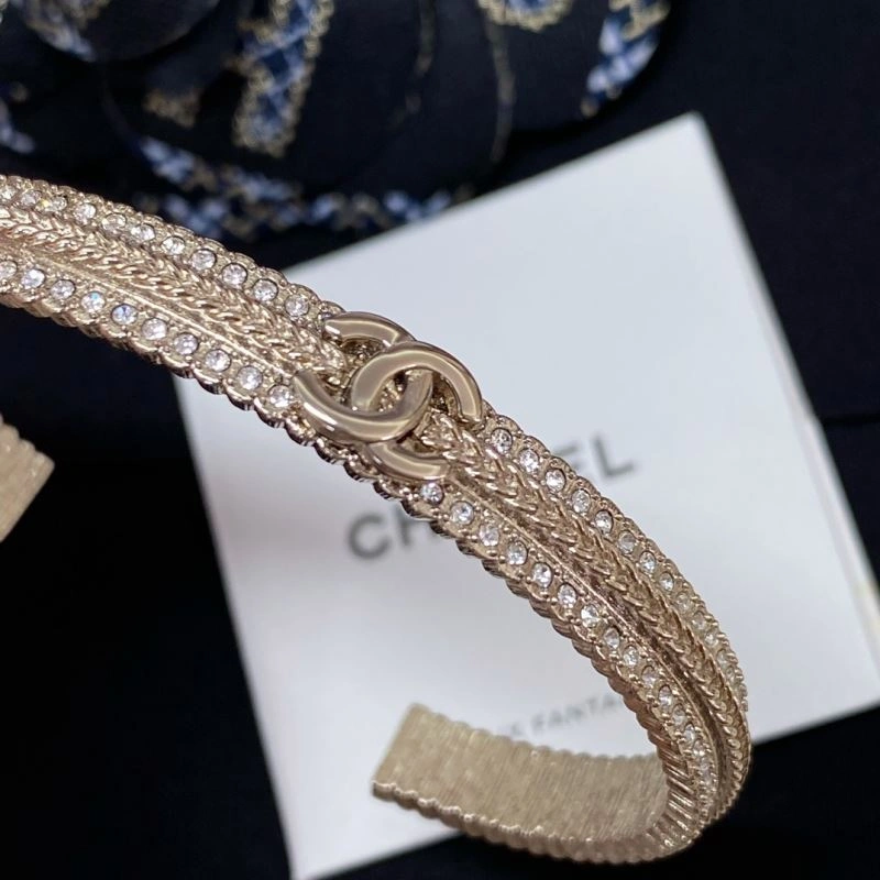 RelaxedFit Chanel Bracelets 226445