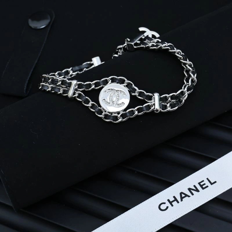 Chanel Bracelets Stylish 226426