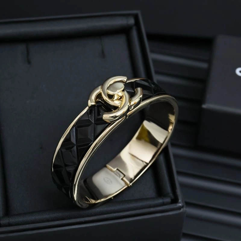 Chanel Bracelets TechFriendly 226443