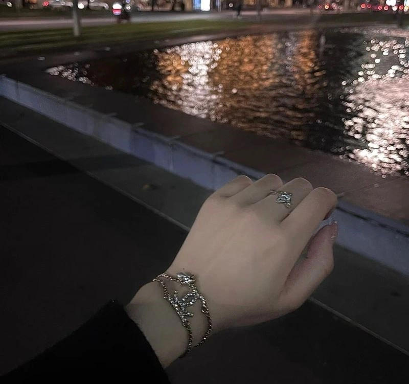 ComfortFit Chanel Bracelets 225683