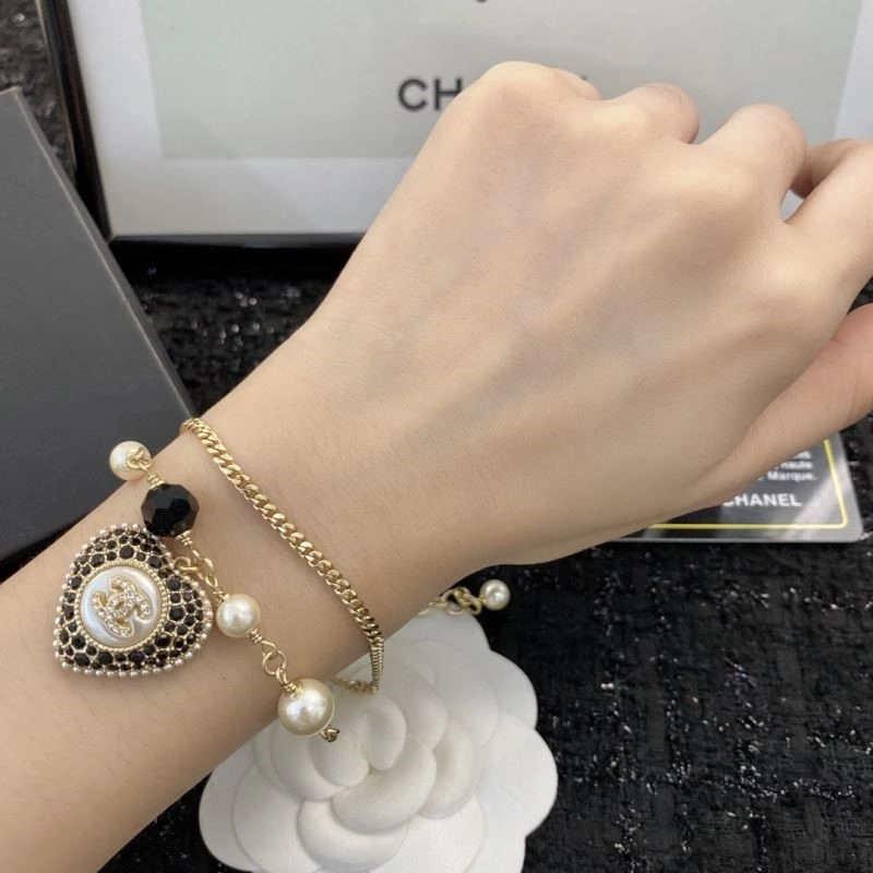 StreetReady Chanel Bracelets 225671