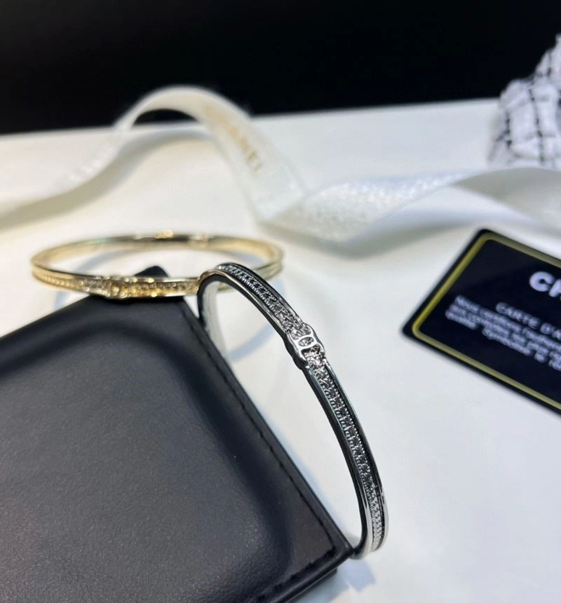 Vibrant Chanel Bracelets 225663