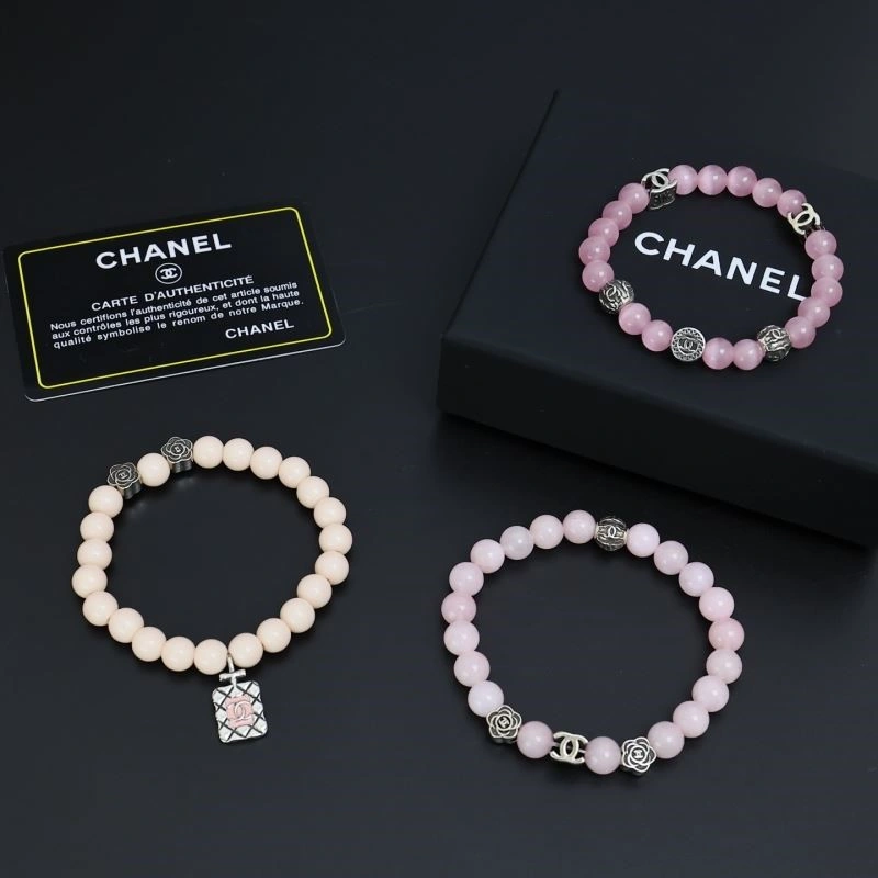 Chanel Bracelets Sleek 225669