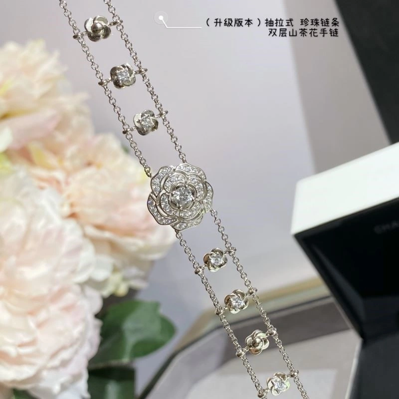 Chanel Bracelets Trendsetting 225670