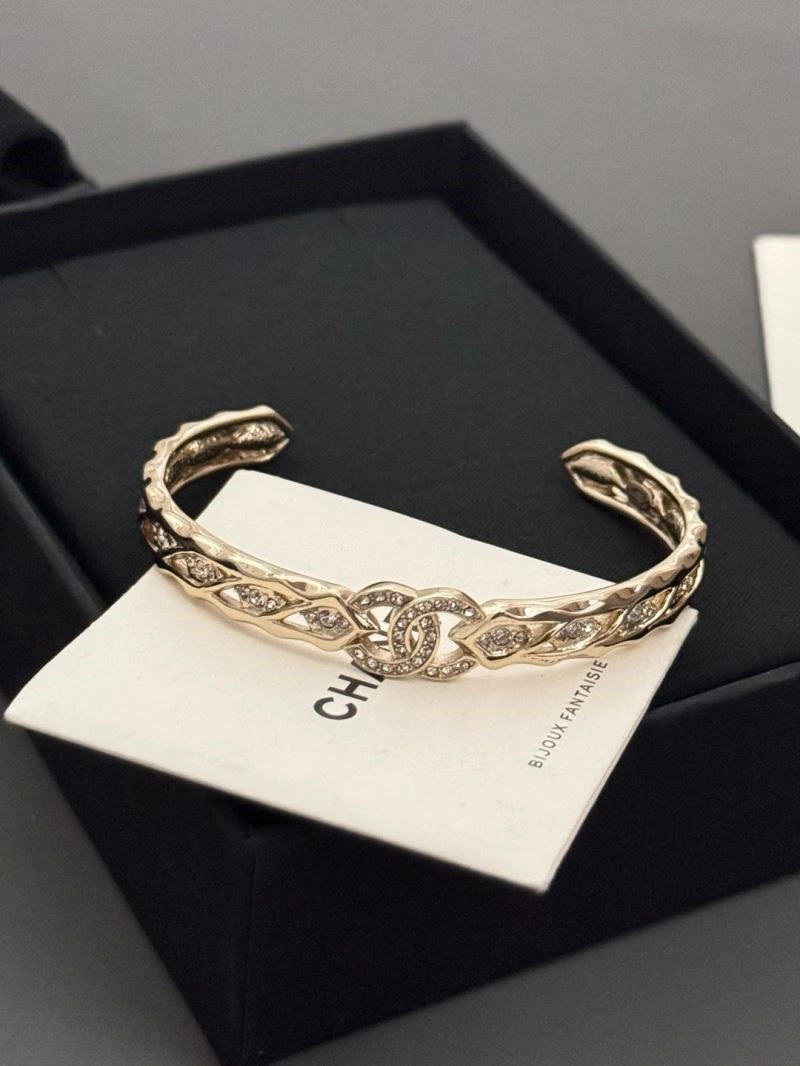 Chanel Bracelets FashionForward 225657