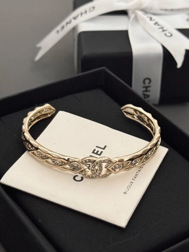 Chanel Bracelets FashionForward 225657