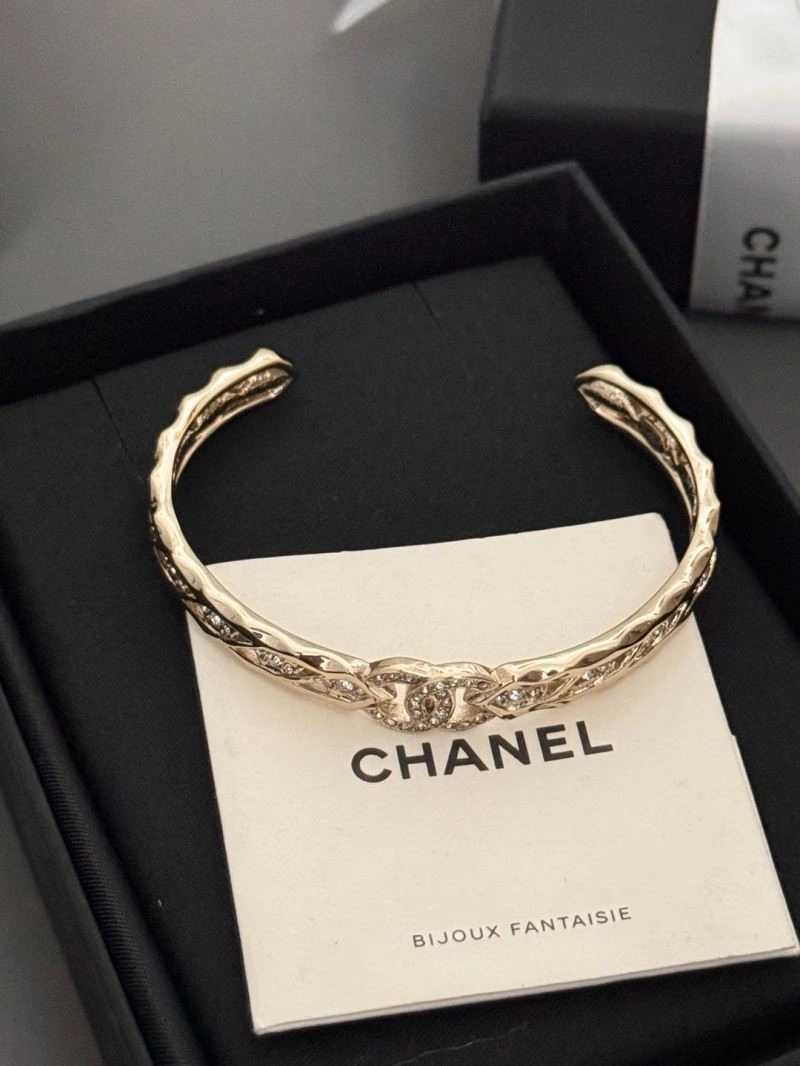 Chanel Bracelets FashionForward 225657